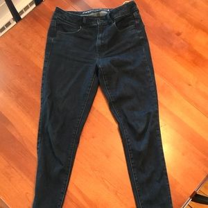 high rise american eagle dark wash jeggings